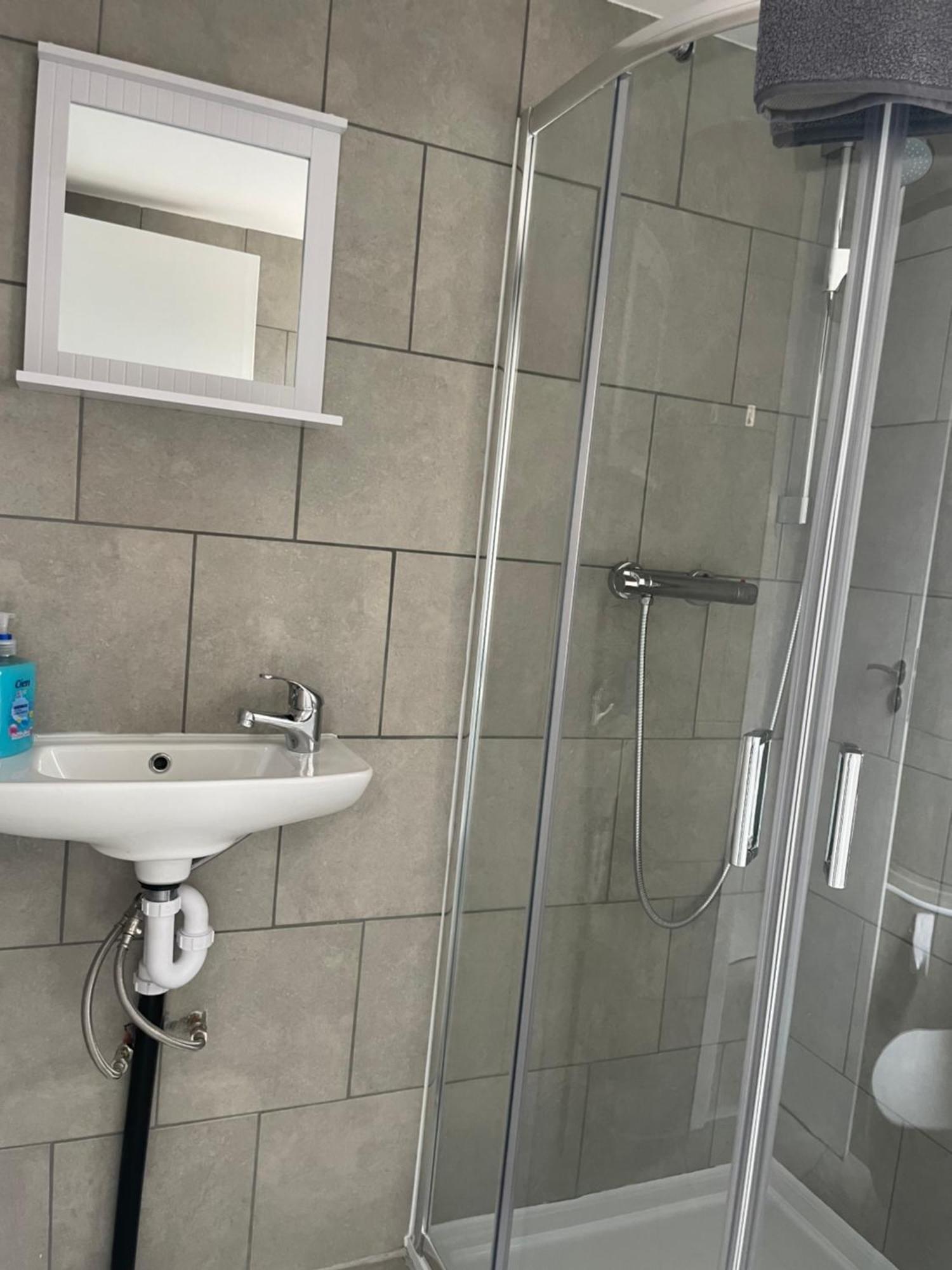 Amazing Studio 5 - East Ham - East